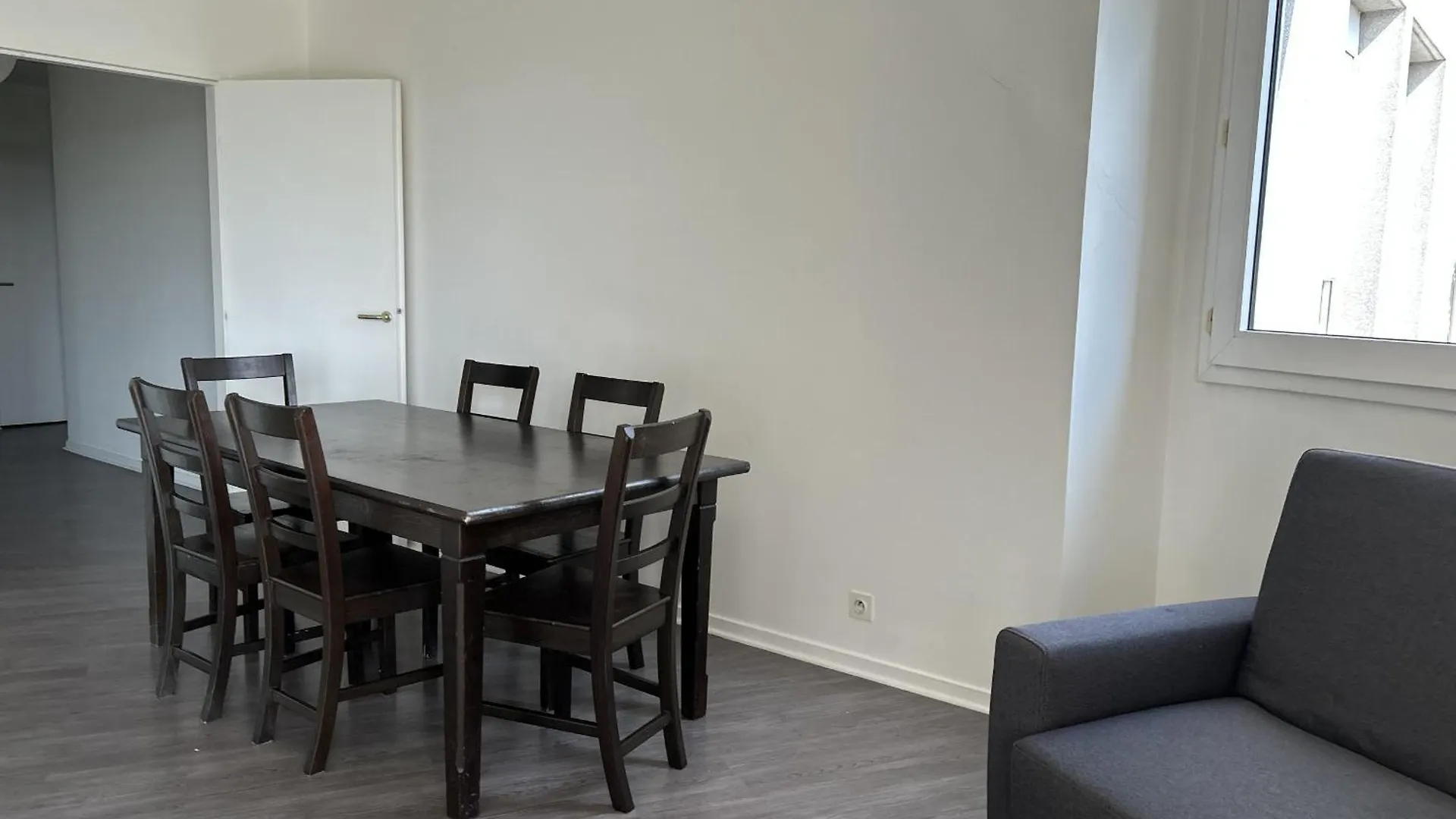 A 500M Paris, 130M2 Avec 4Ch, Balcon Et Parking Apartment Le Kremlin-Bicetre 0*,  France