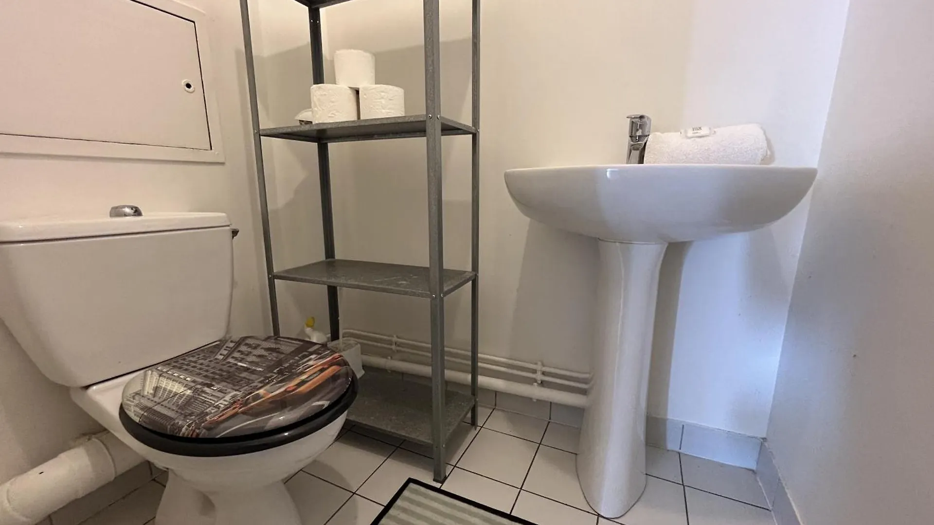 A 500M Paris, 130M2 Avec 4Ch, Balcon Et Parking Apartment Le Kremlin-Bicetre