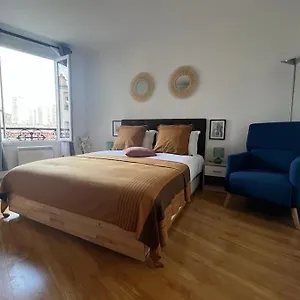 Appartement Metro 14 Et Le Metro 7 A 7 Minutes A Pied Emplacement Strategique Parking Gratuit, Le Kremlin-Bicêtre